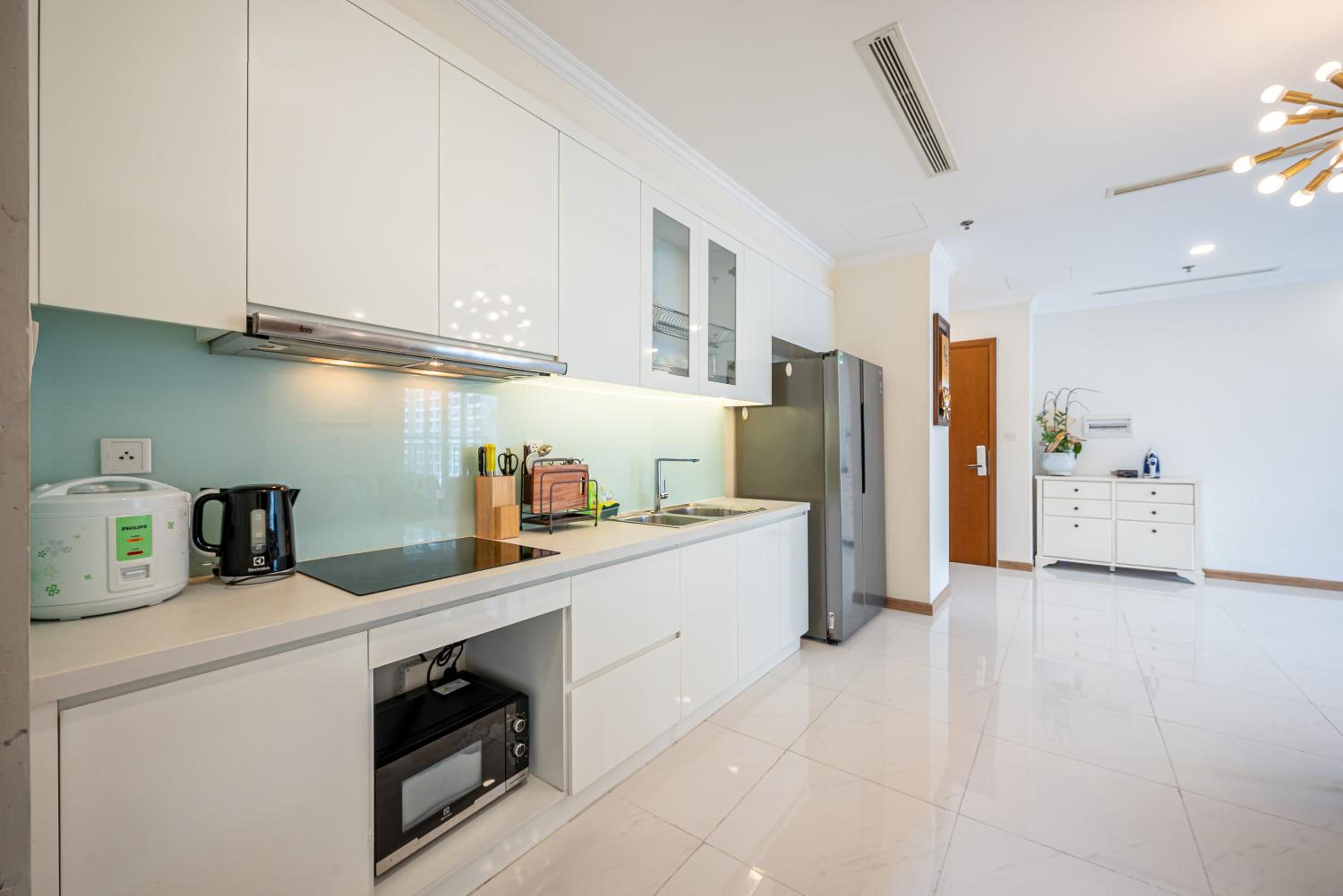 CeLaVie Serviced Apartment - The Vinhomes and Landmark