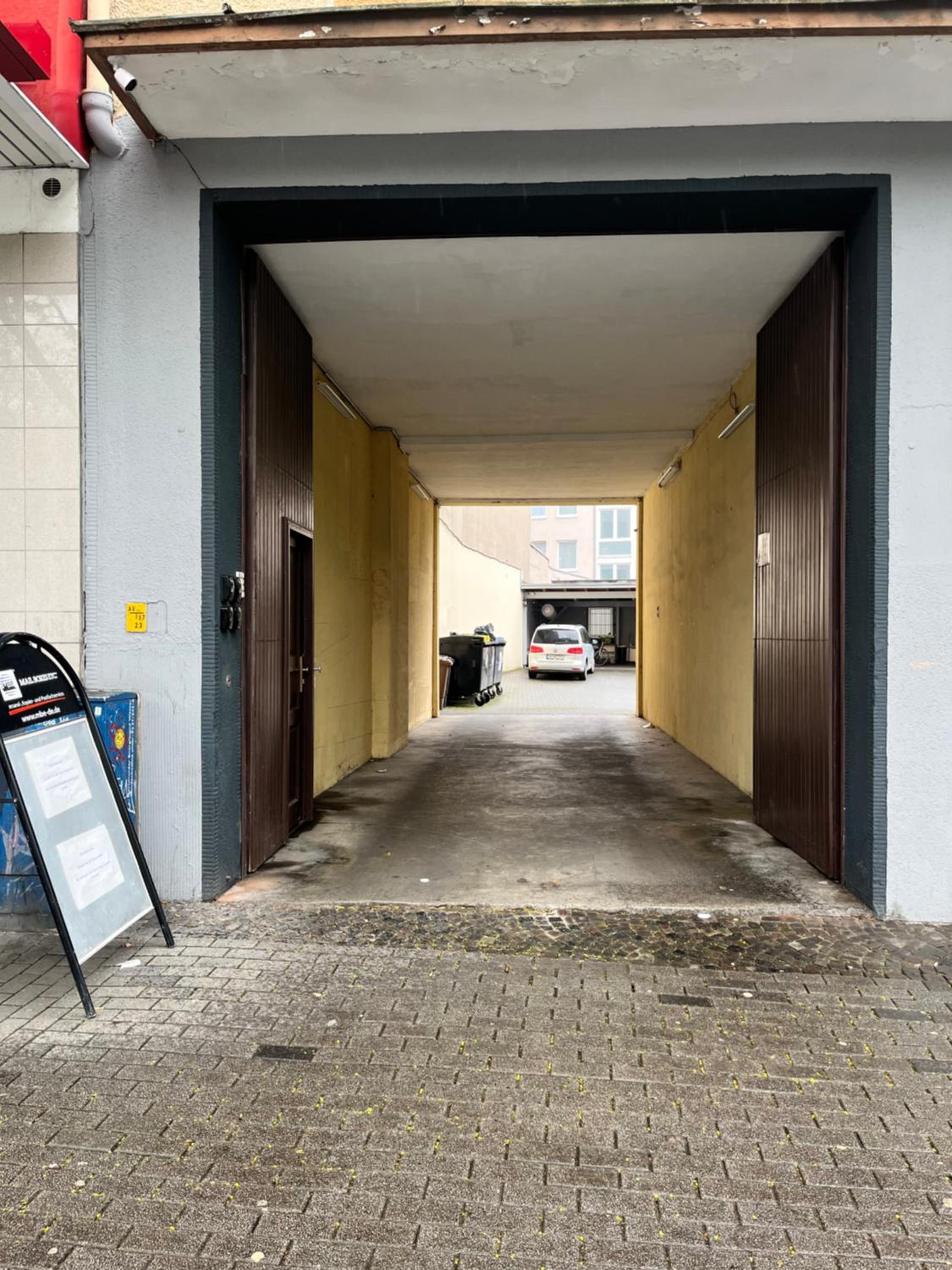 Apartment Central 10D 55qm Wi-Fi free Parking calm back house