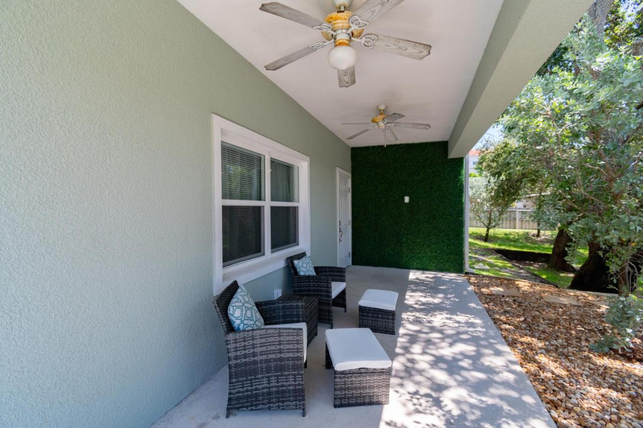 Luxury 2BD 2BTH Condo 5