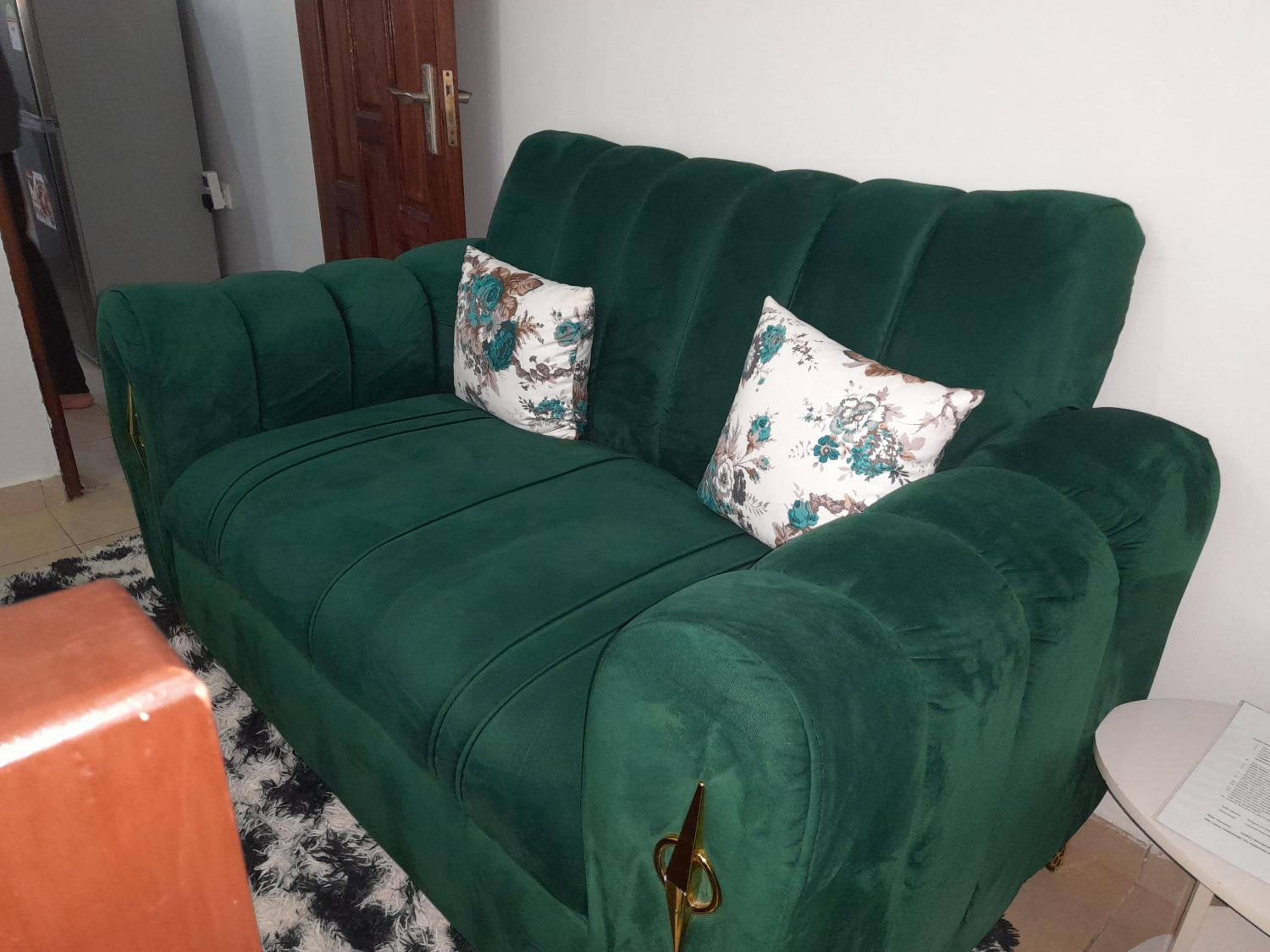 Elegant & Classy Stays - Studio Apartment view 3