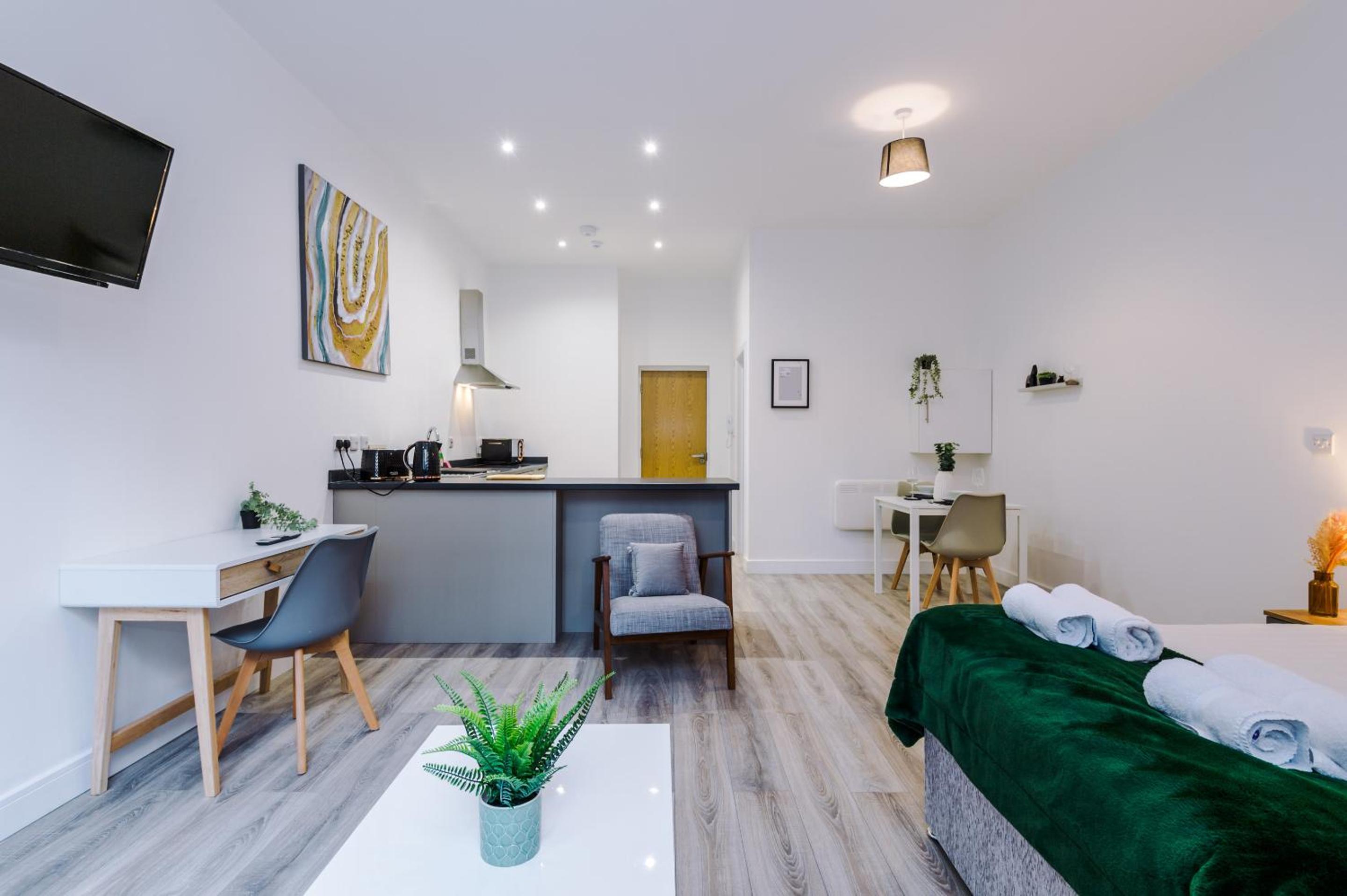 Old Bank Studio Apartments view 5