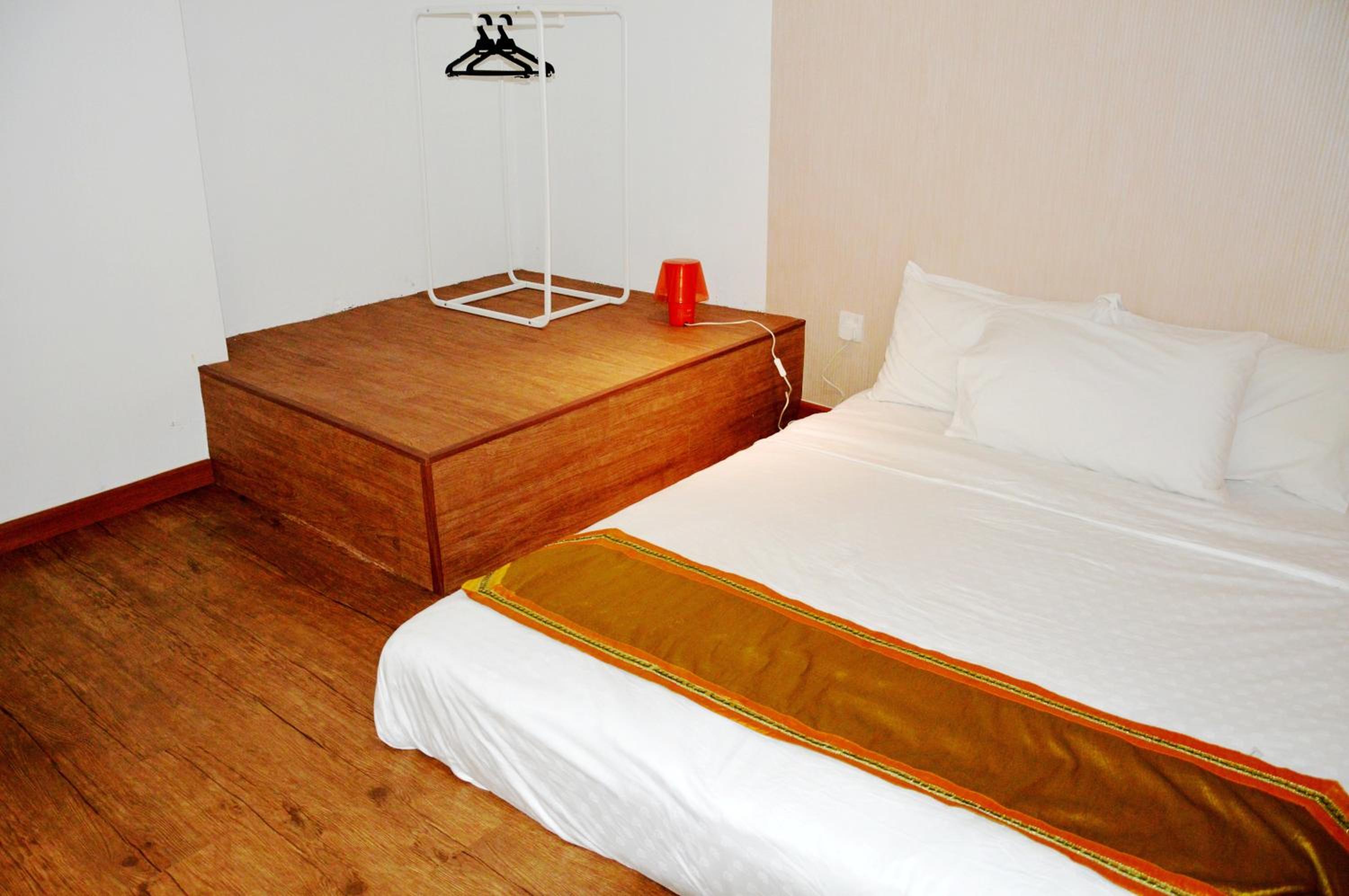 Taragon Residences photo 2