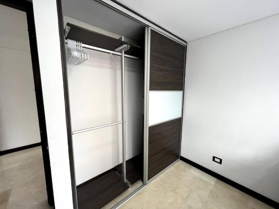 501 Luxury Apartment In Heart Of El Poblado