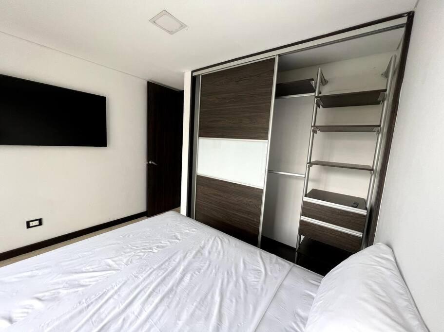 501 Luxury Apartment In Heart Of El Poblado