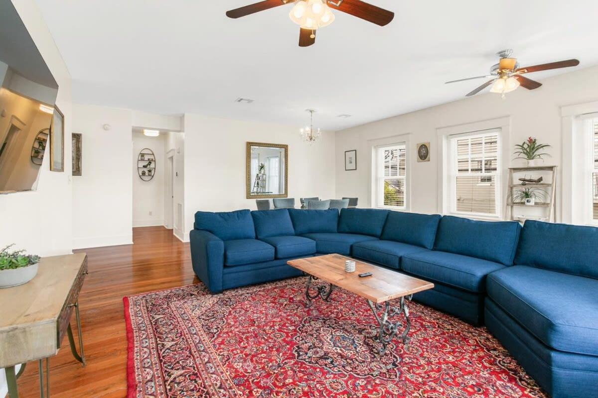 Stunning 2BD luxury apt perfect NOLA location
