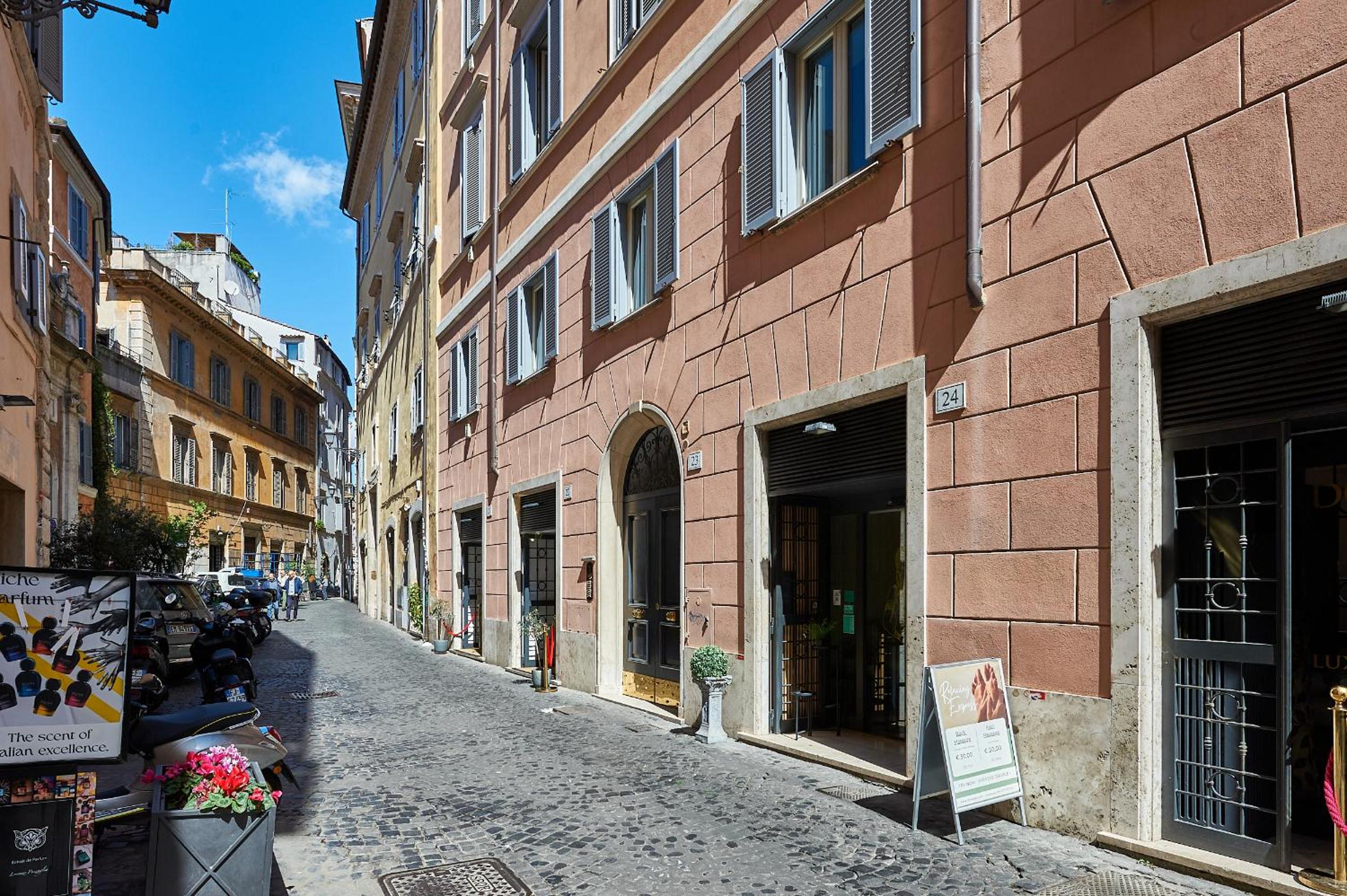 Navona Suite IREX Apartment