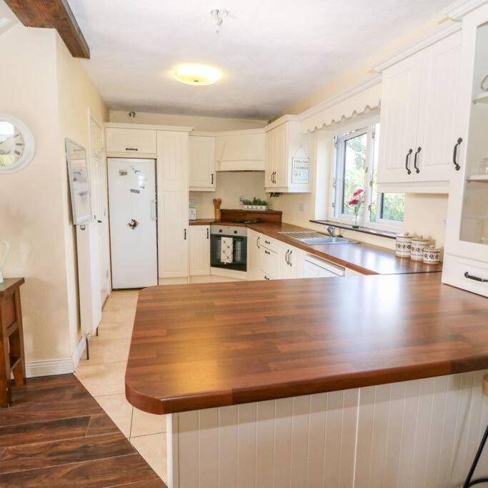 Shannonvale Cottage