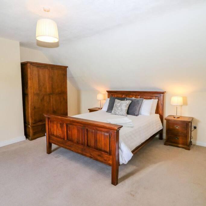 Shannonvale Cottage
