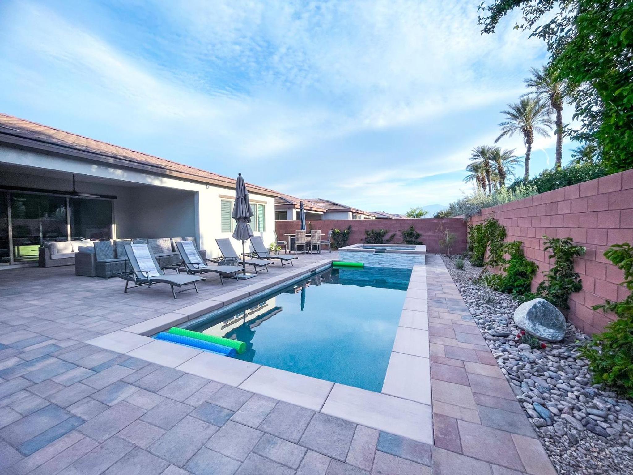 Tooker Desert Oasis Polo Club view 2