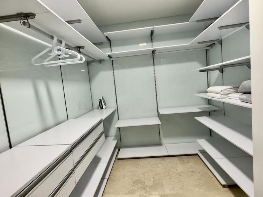 1401, Luxury Penthouse In El Poblado