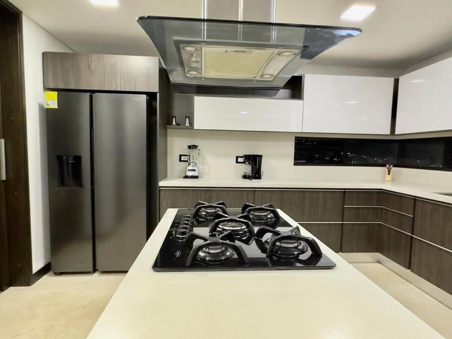 1301 Luxury Penthouse, Poblado