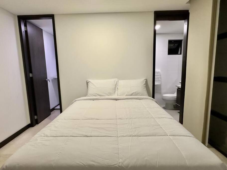 1301 Luxury Penthouse, Poblado