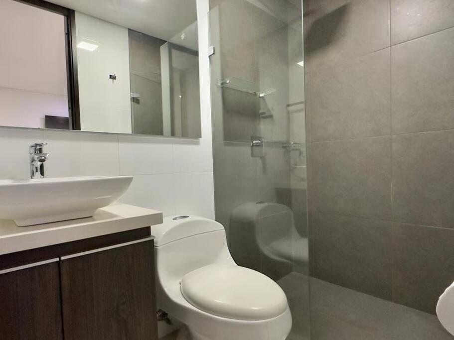 1301 Luxury Penthouse, Poblado