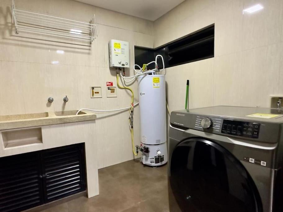1401, Luxury Penthouse In El Poblado