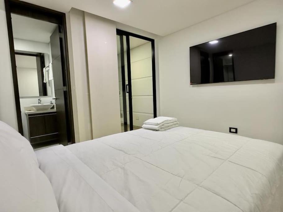 1401, Luxury Penthouse In El Poblado