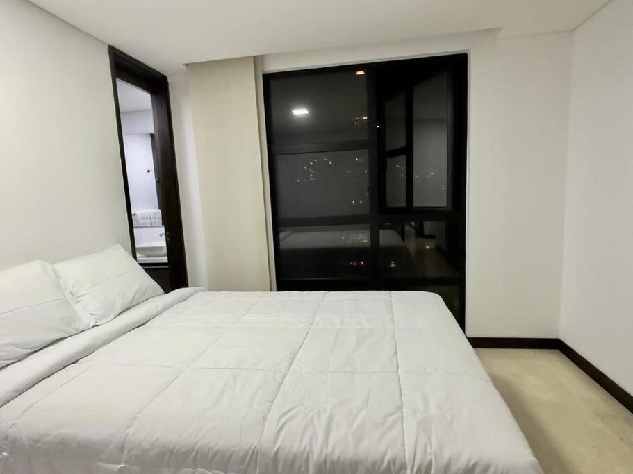 1301 Luxury Penthouse, Poblado