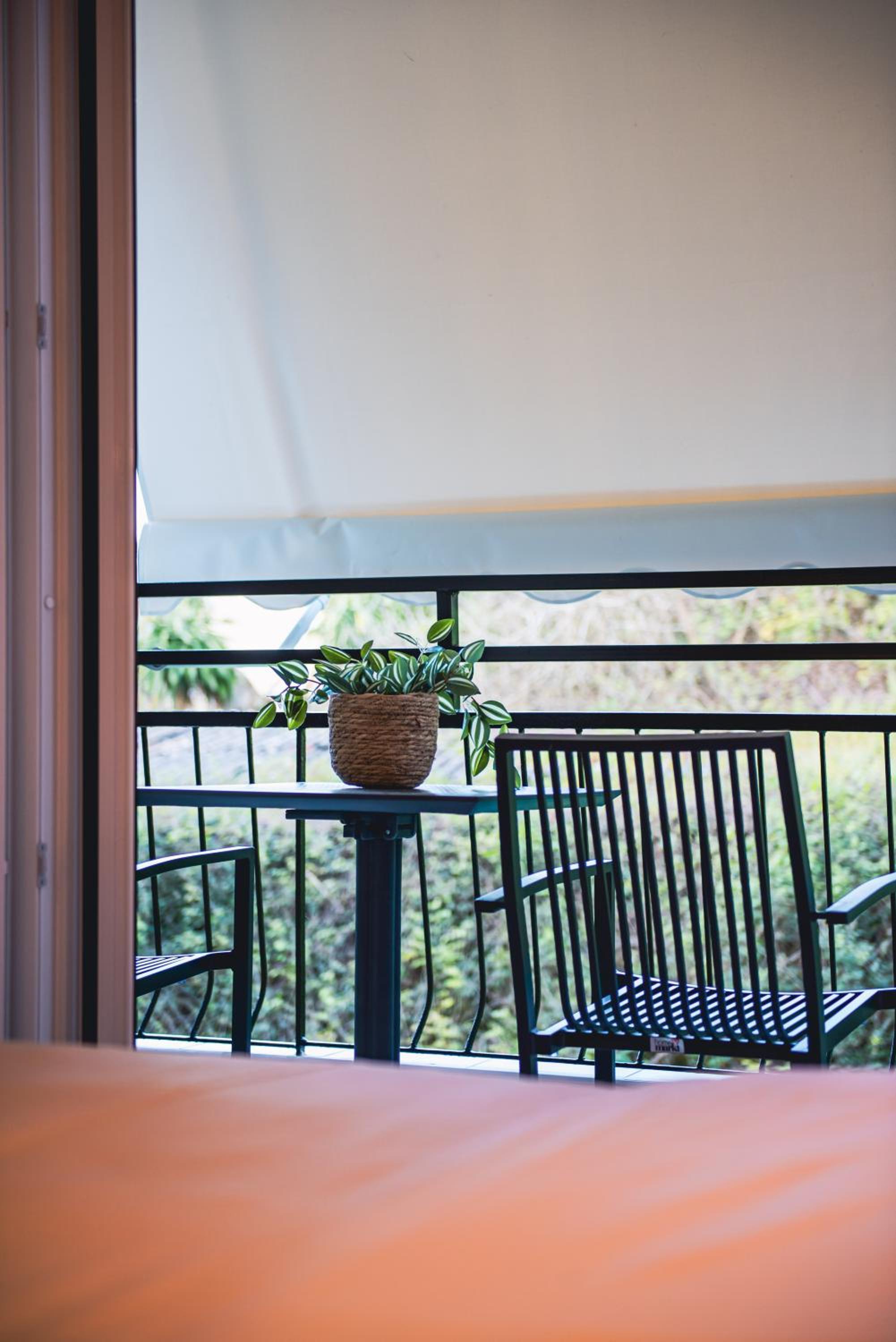 Demys Vacation Studio