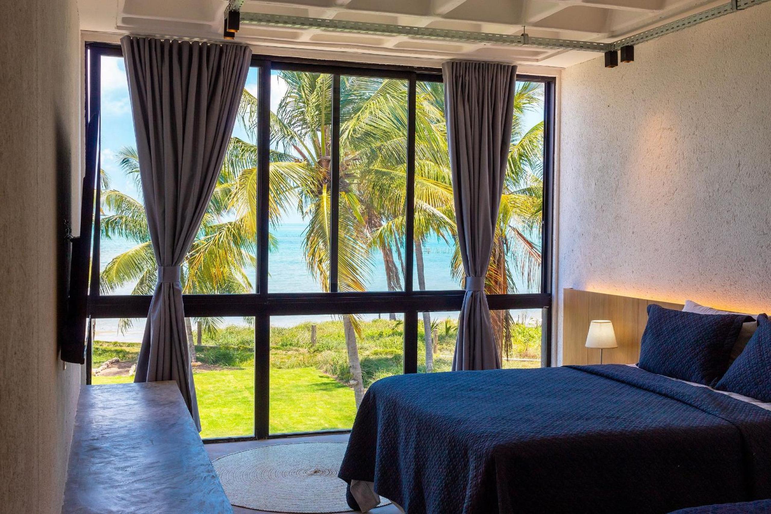 Casa Kamará Beira Mar de Milagres by Qavi