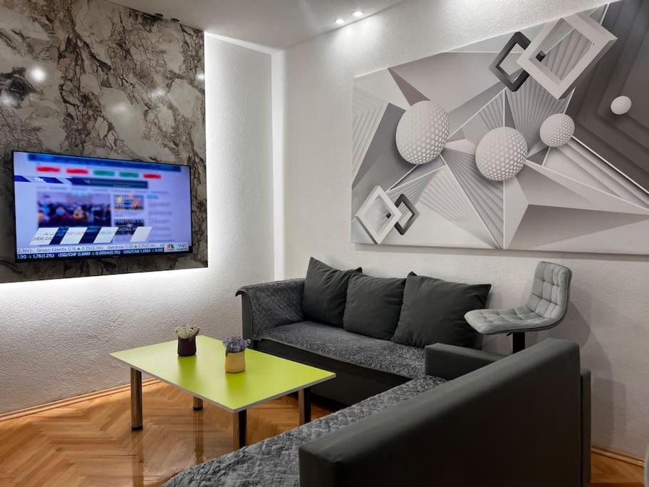 GAMA Apartments