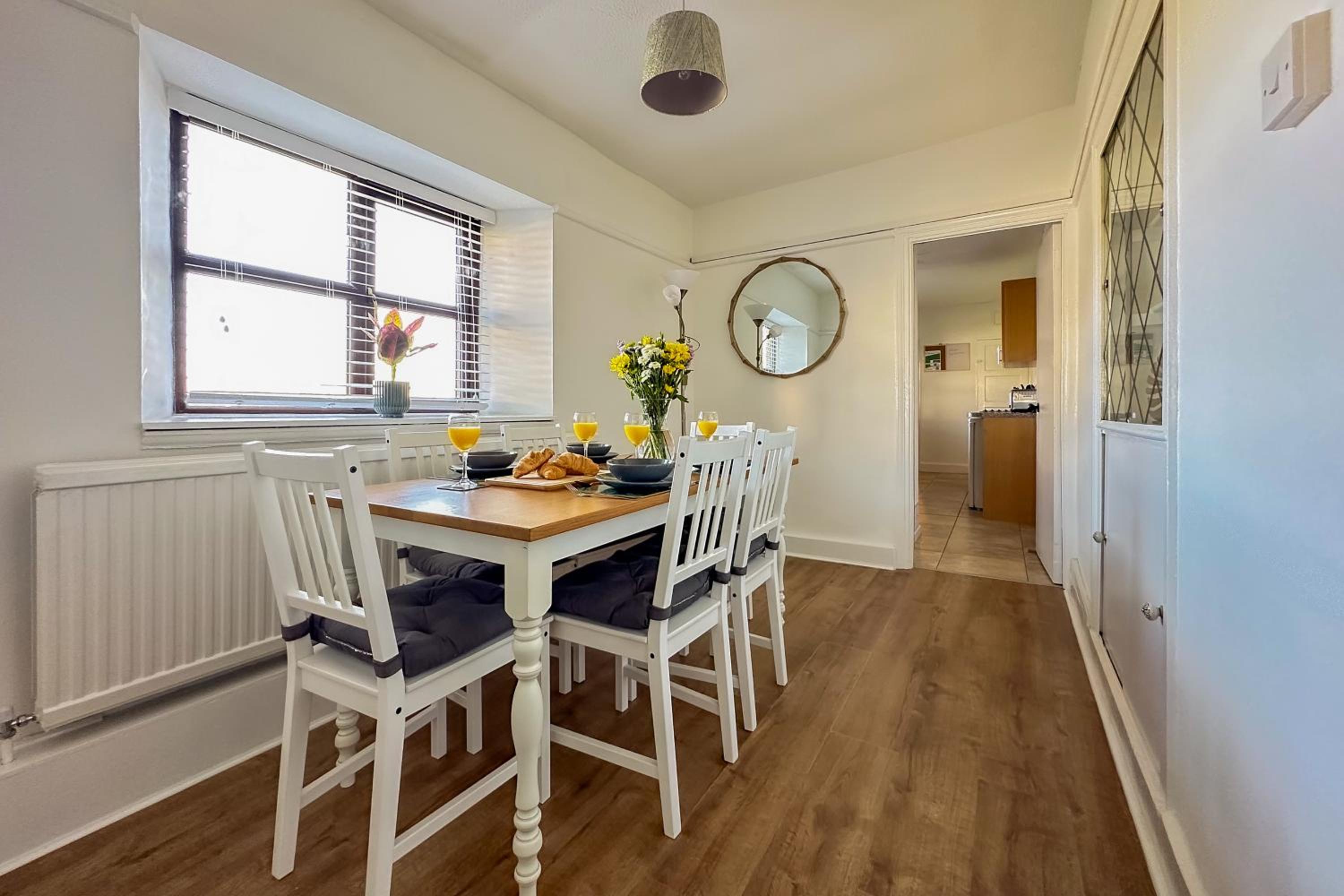 Cosy Coastal Retreat-Dog Friendly view 5