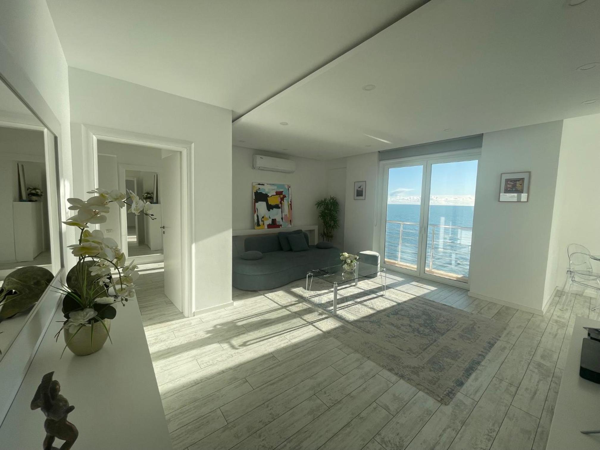 Durres Currila Modern Luxury STUNNING Beach Views