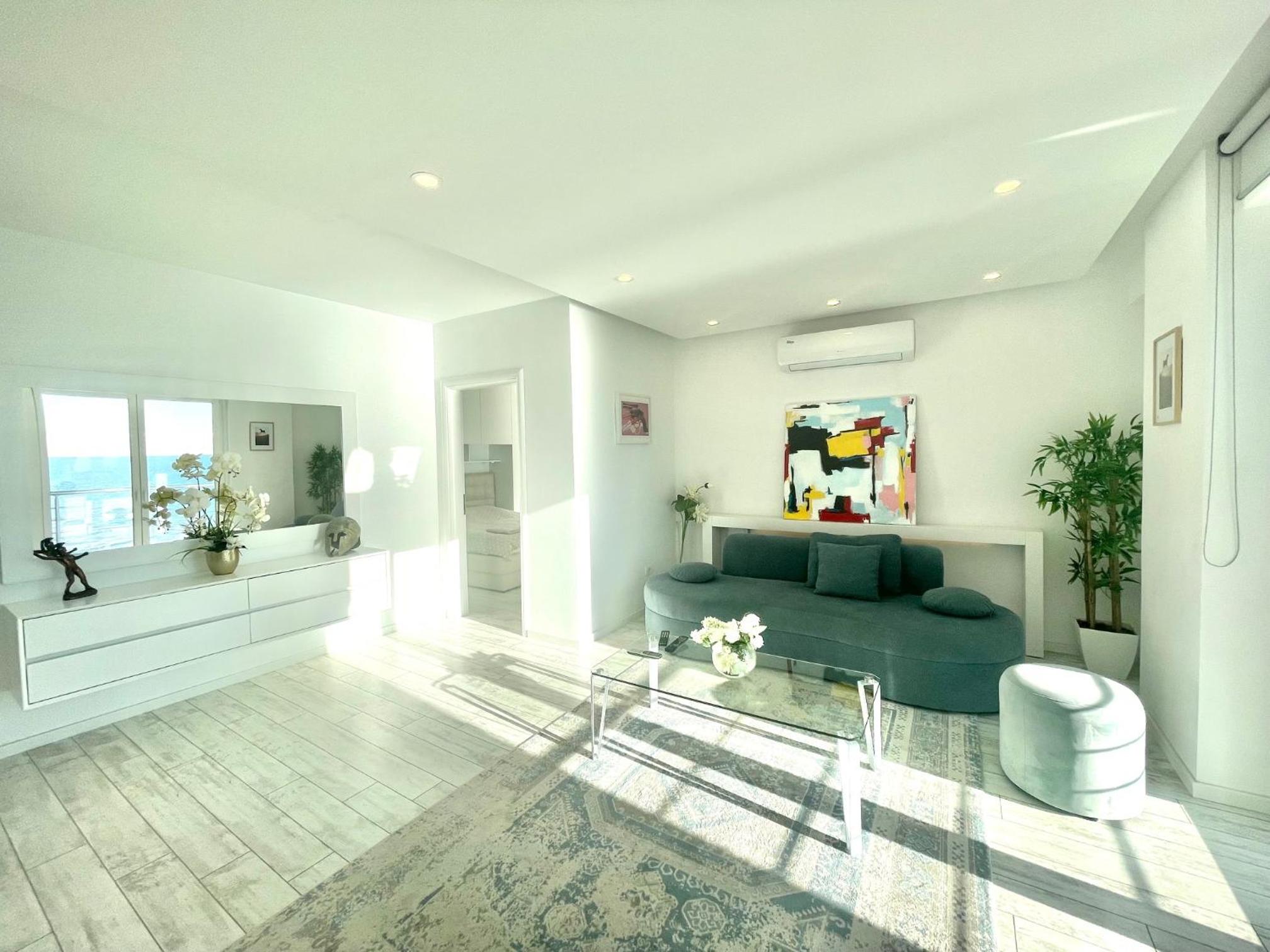 Durres Currila Modern Luxury STUNNING Beach Views