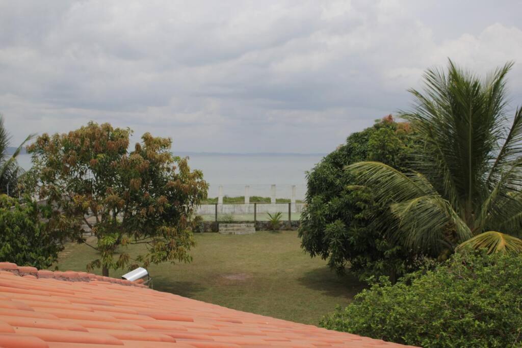 Casa de Praia Itaparica Frente Mar- Ponta de Areia