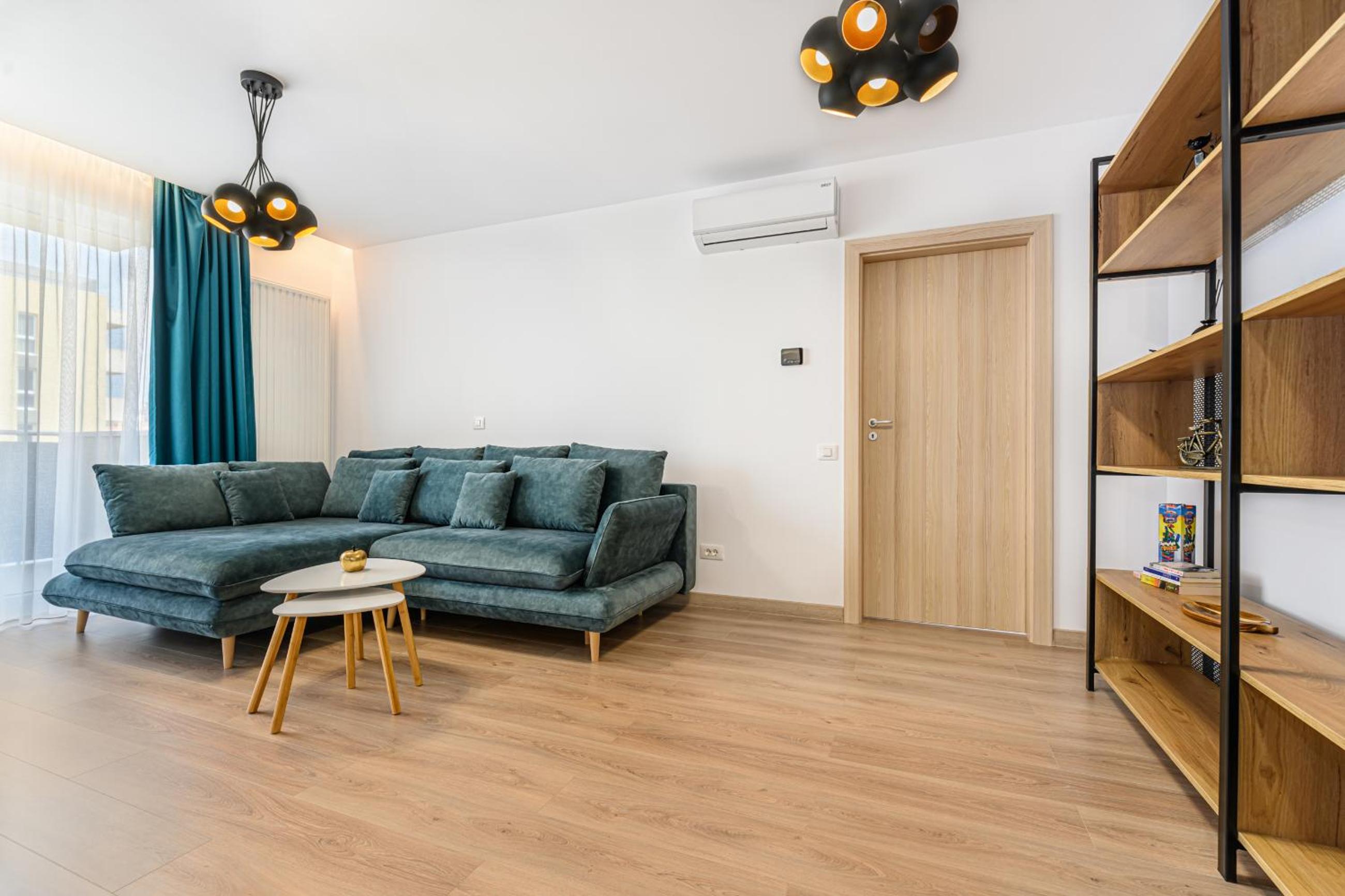 B-Holiday Luxury Apartments Urban Plaza