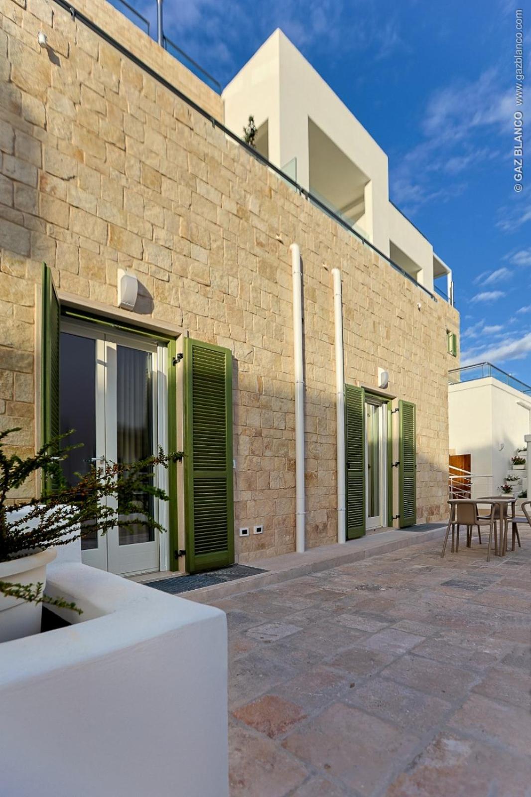 Beim Franco en Polignano a Mare — balance & terrace