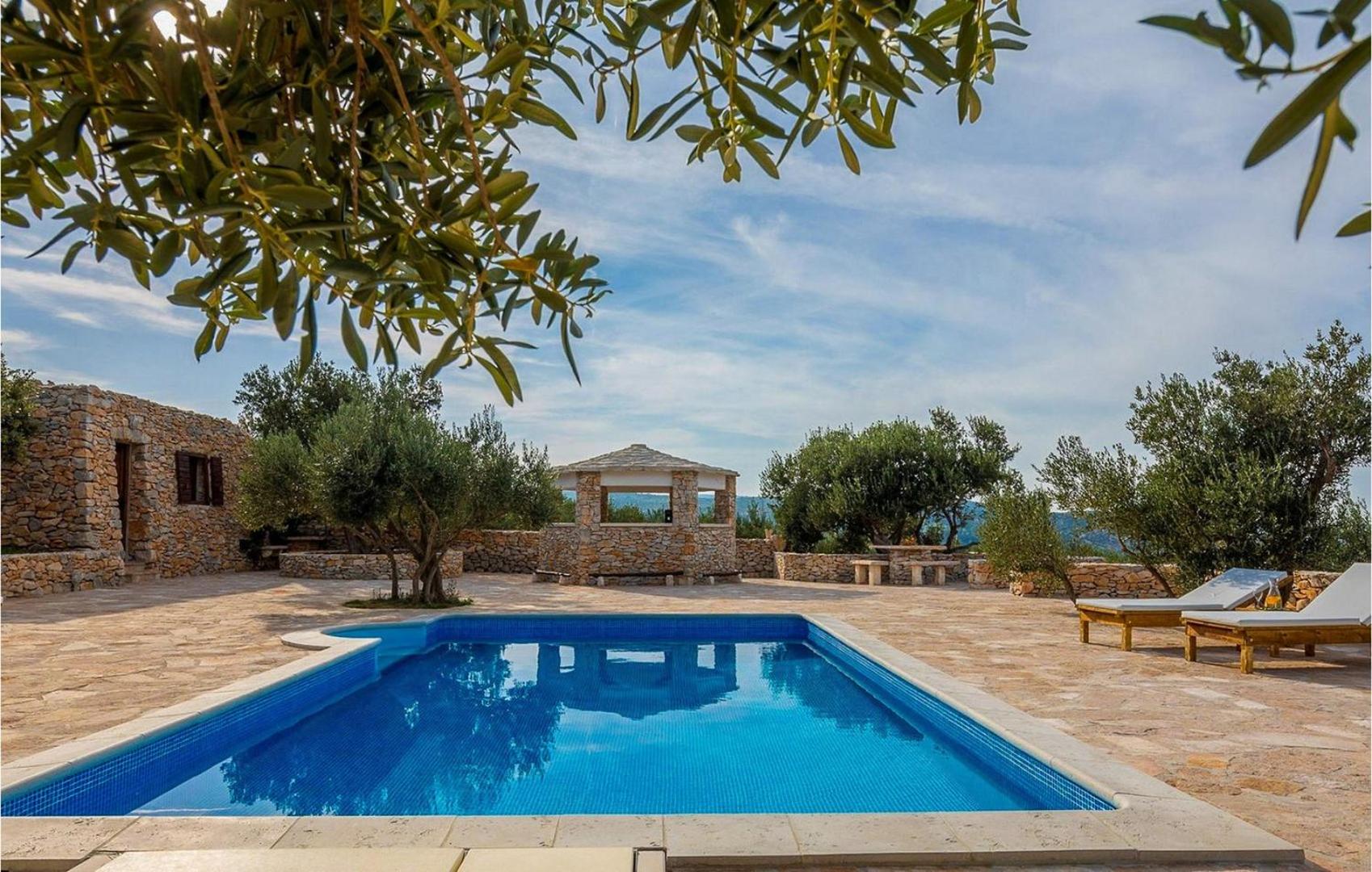 Rustic Villa Mario with a pool view 3