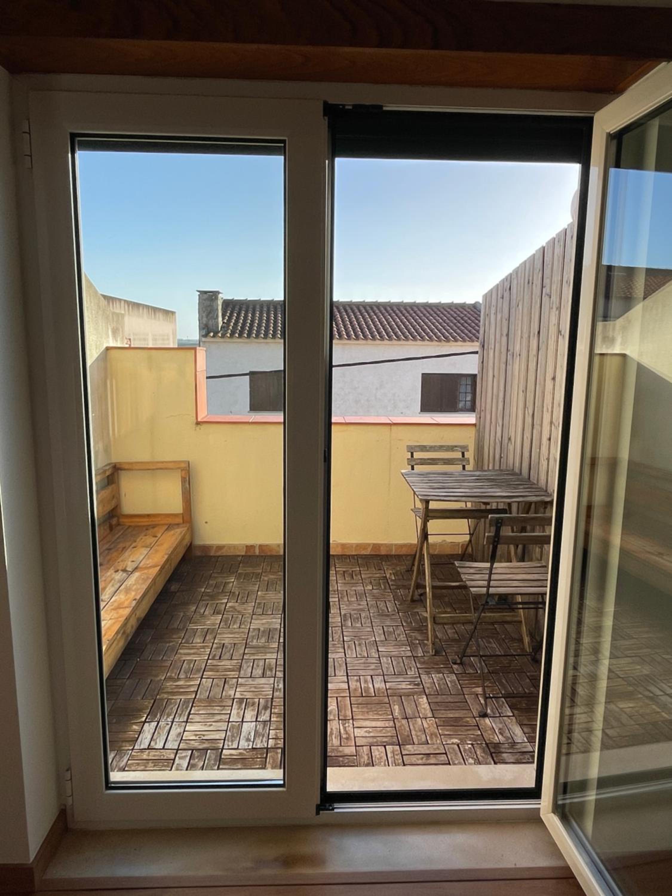 33 Hostel - Youth Hostel 18 to 35 Only