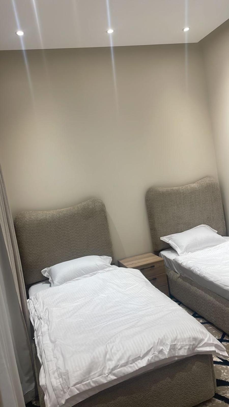 BOULEVARD APARTMENTs