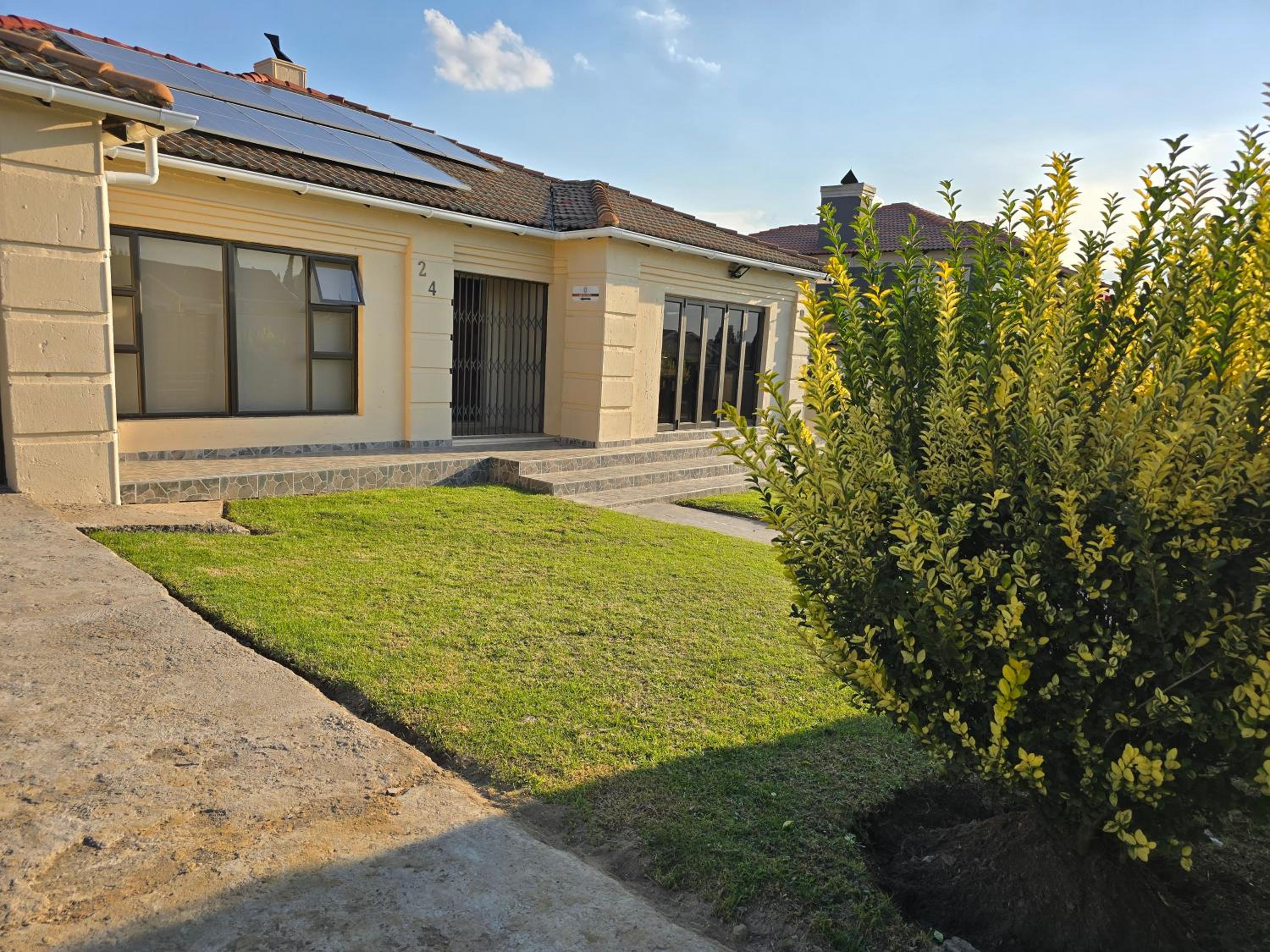 Photo 28