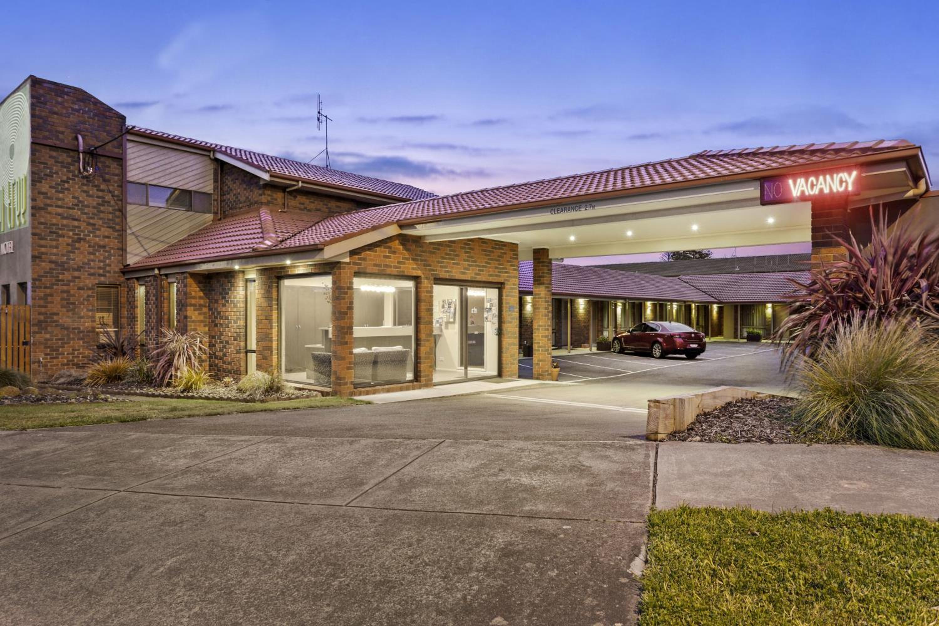 Warrnambool Vacations - Elm Tree Motel - Property Image 3