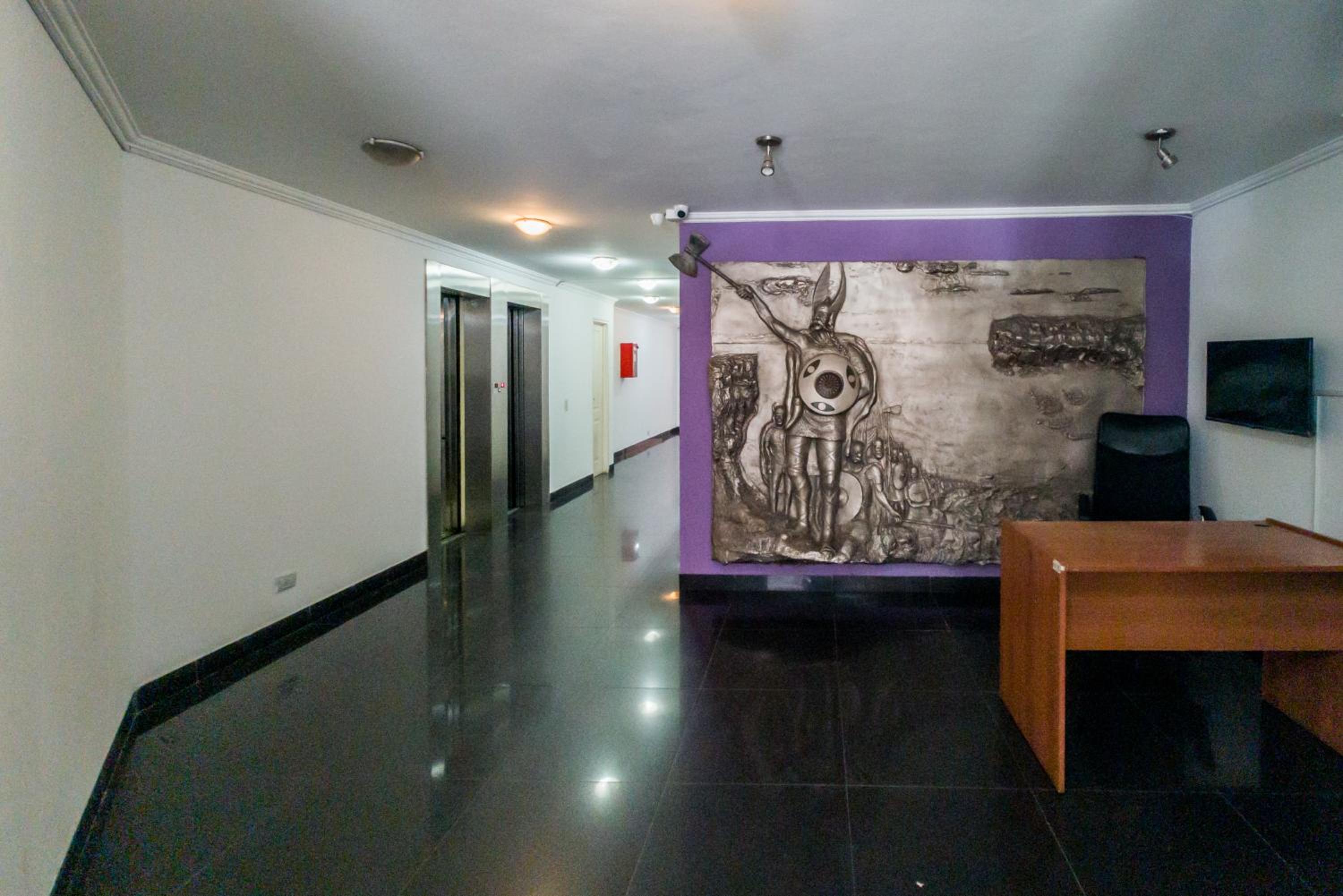 Depto de confortables ambientes by Lofty