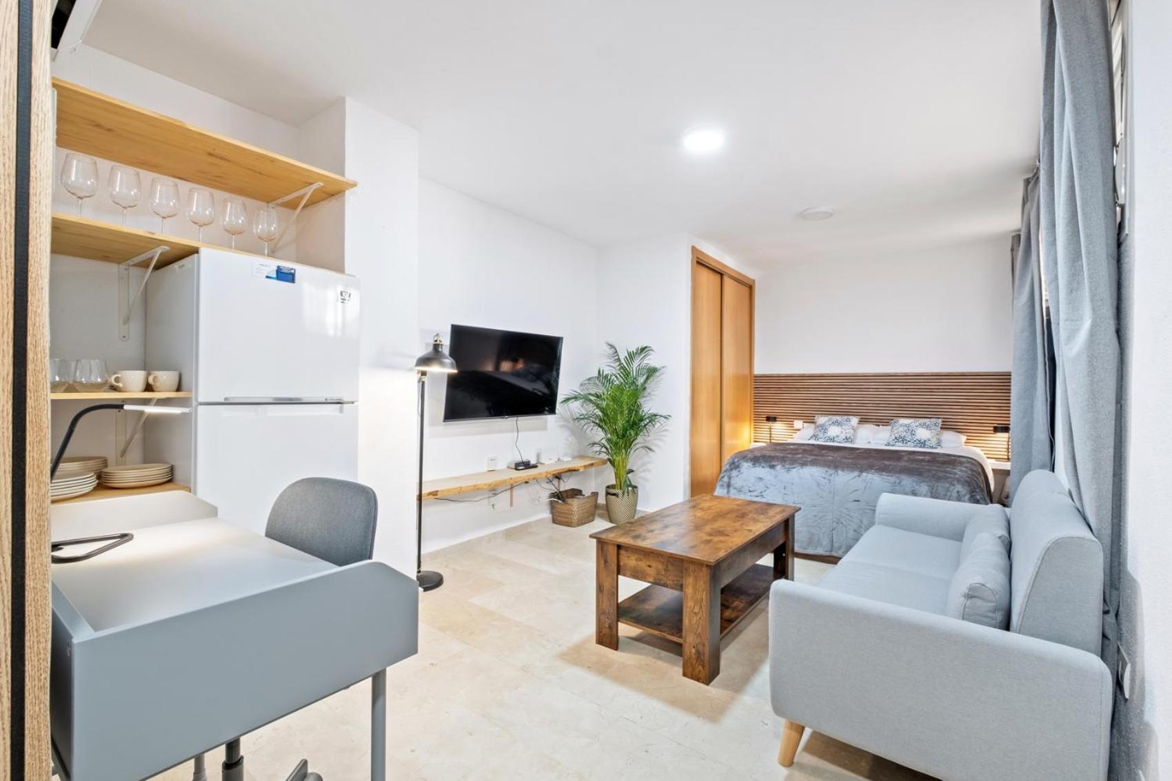 Modern and comfortable studio