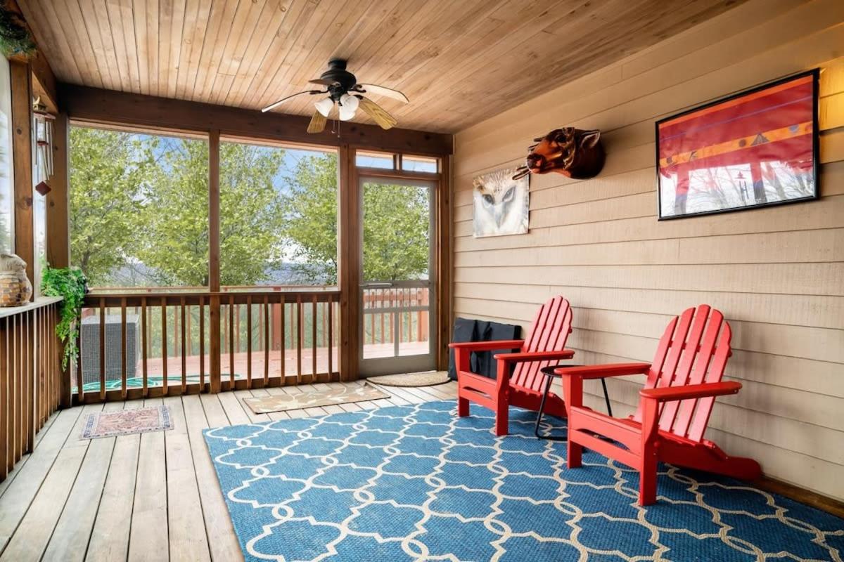 Huge 5 Bedroom Modern Cabin wHot Tub, Deck, WiFi view 2