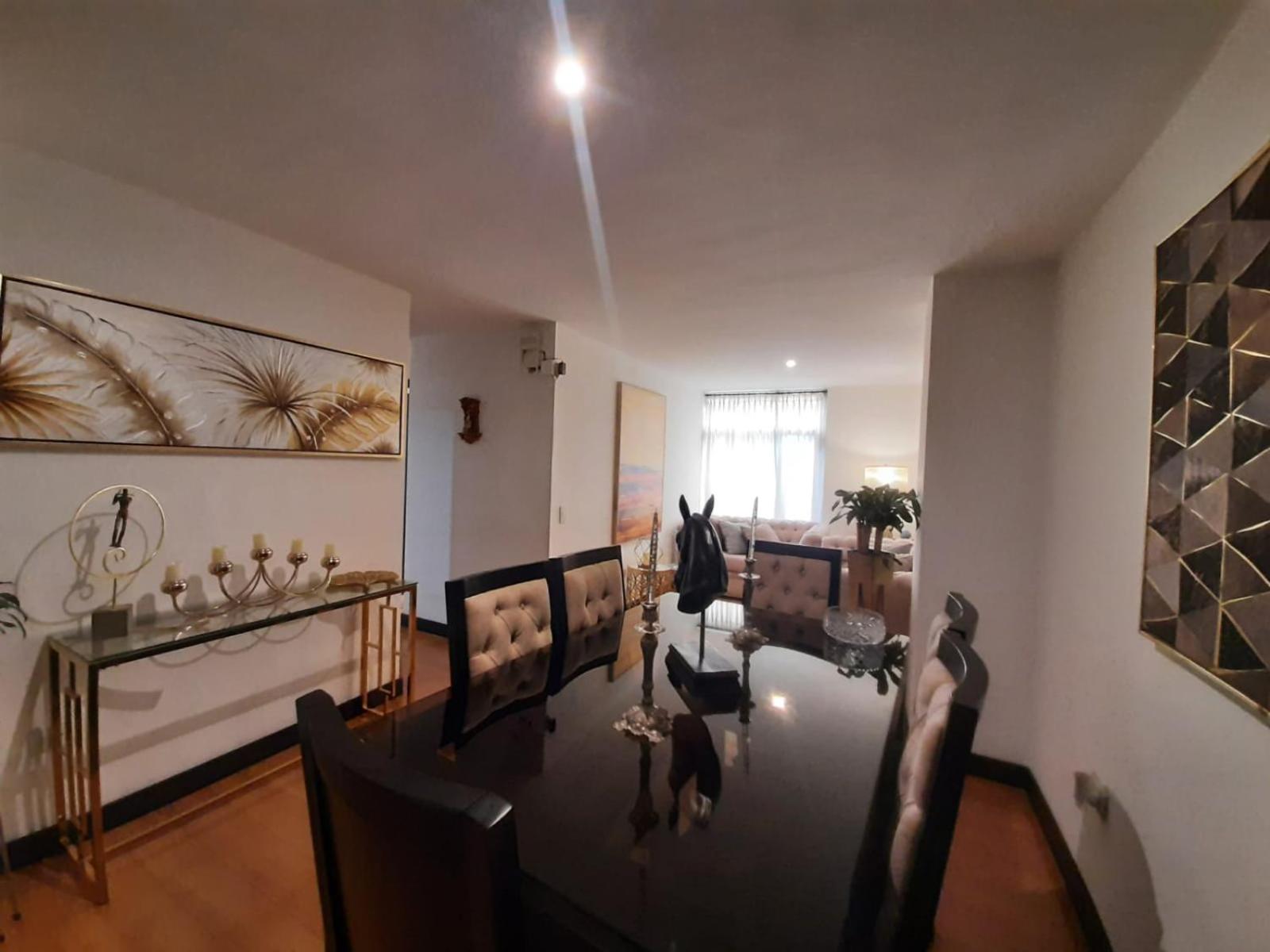 CONFORTABLE Y ELEGANTE DEPARTAMENTO