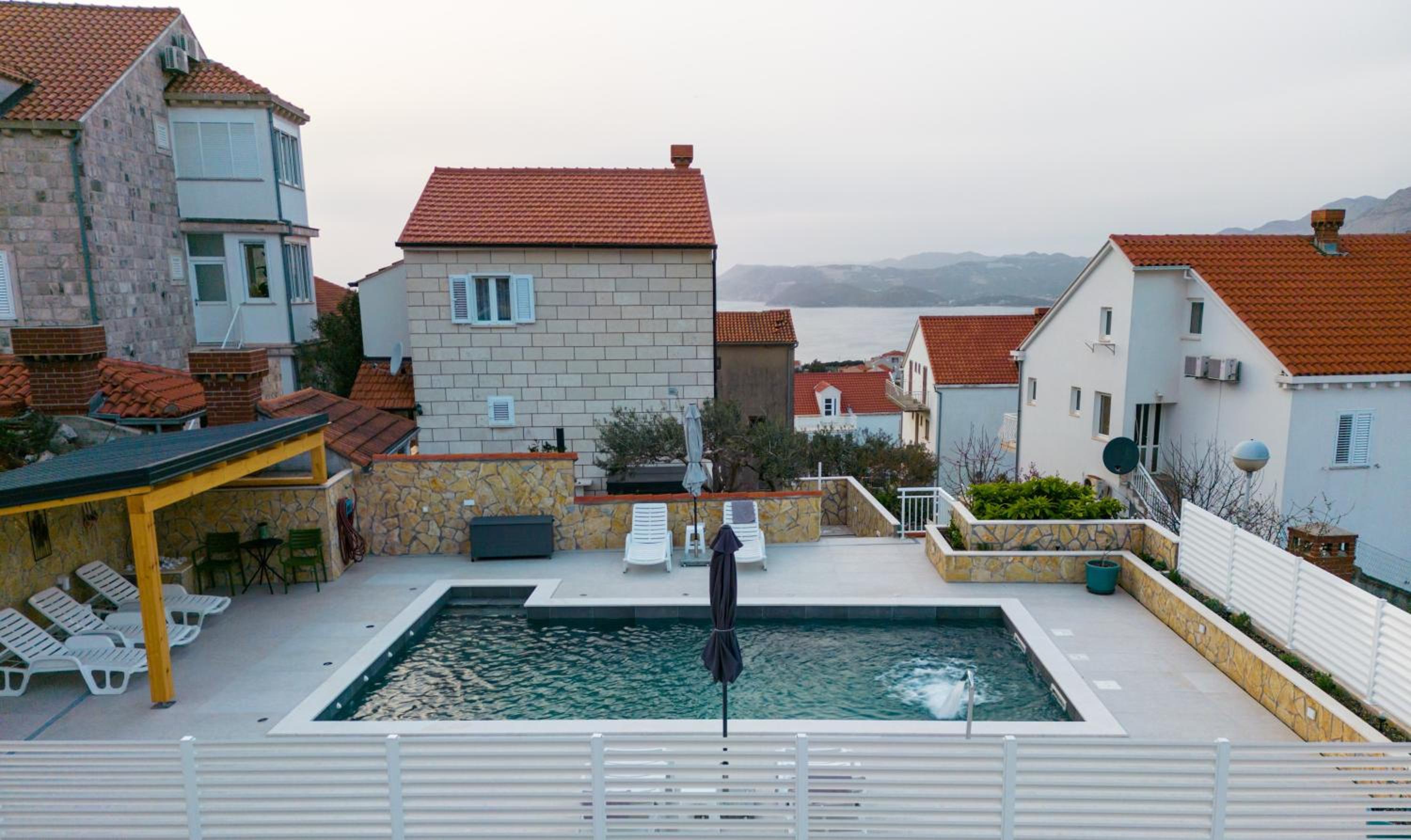 Holiday Home Swiss view 4