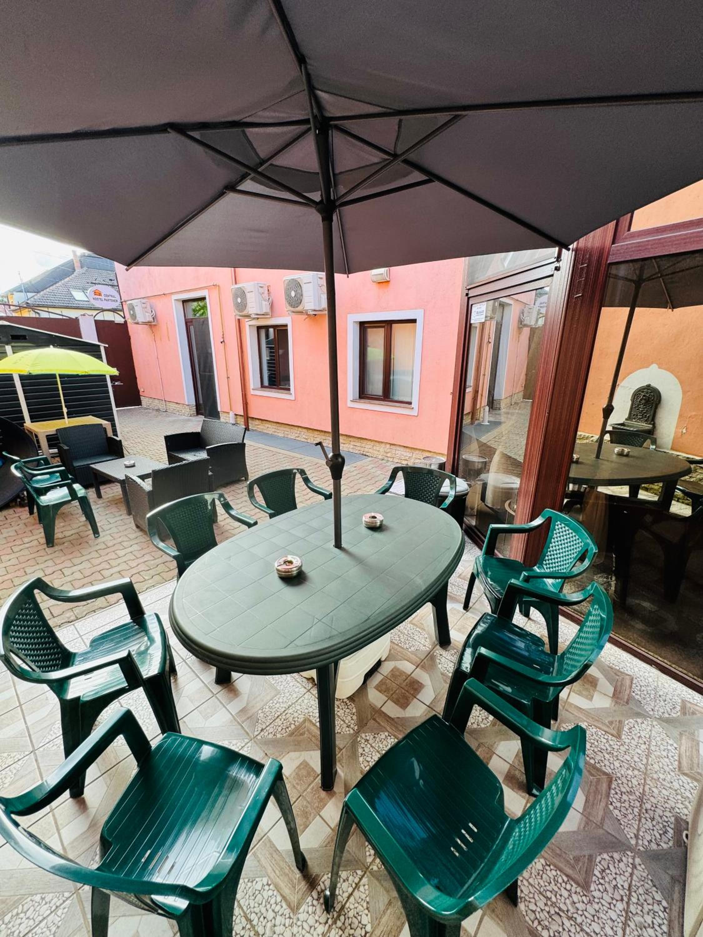 Central Hostel Partener view 3