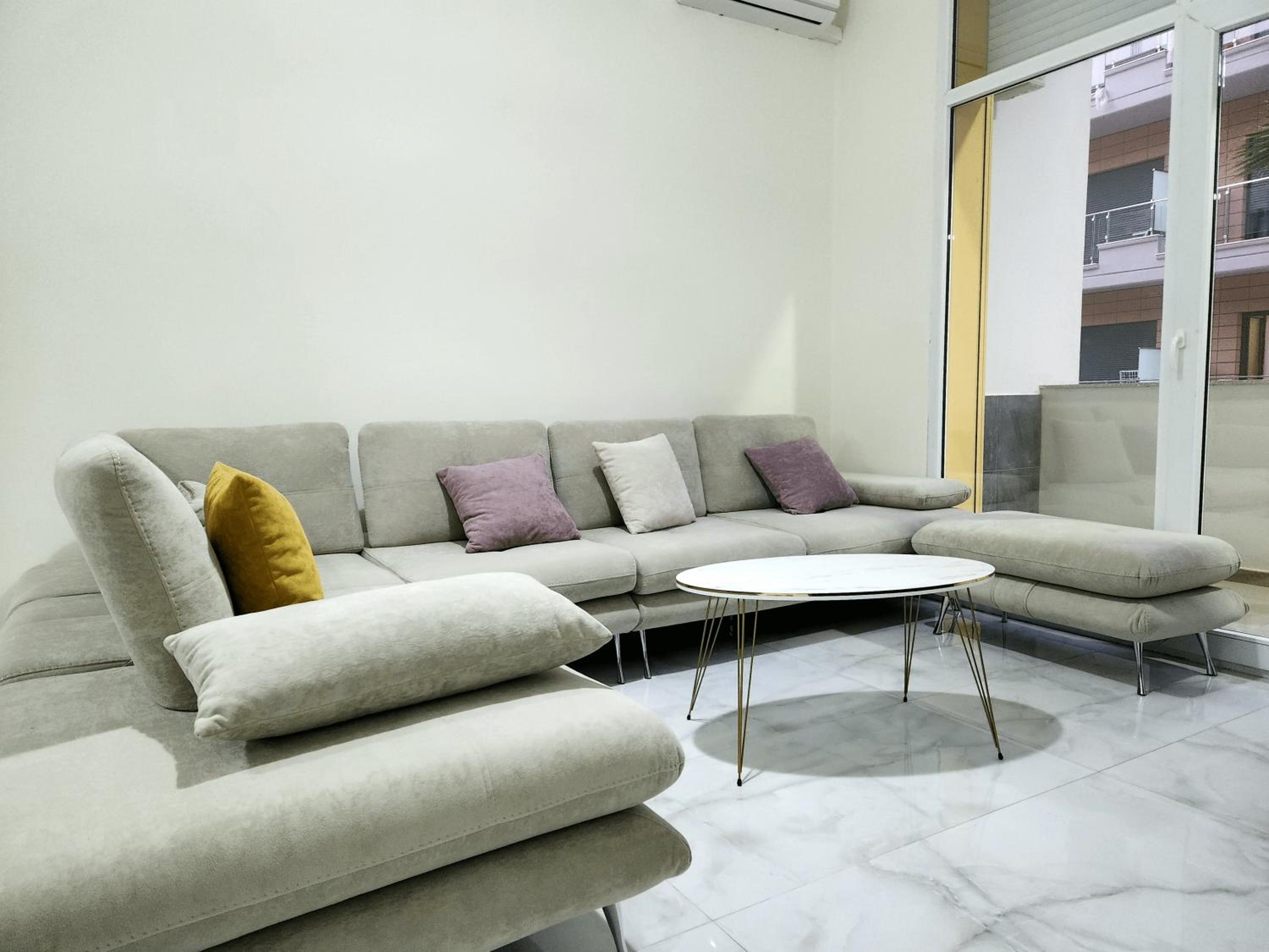 Luxury and Cozy Apartments 200 Meters from the Beach, 50 Meters from Marina Bay Luxury resort