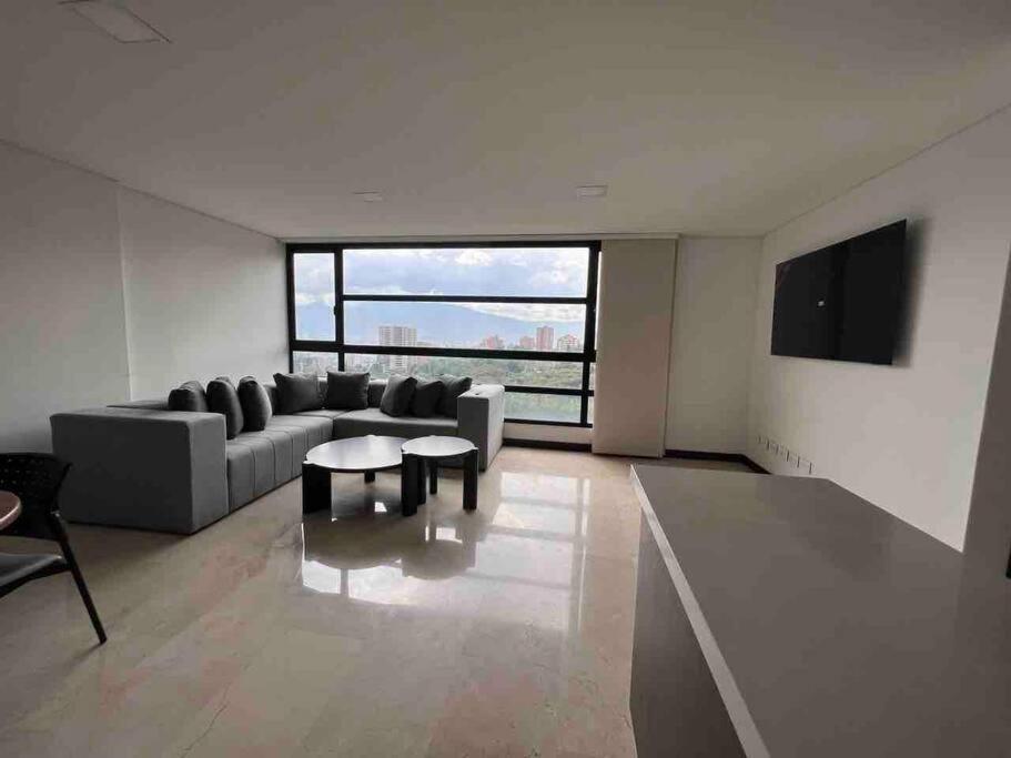 802, Amazing apartment in heart of El Poblado + View!