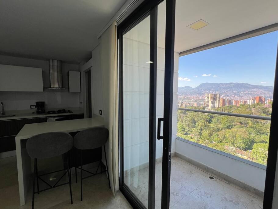 1102, Best View Beautiful Apartment El Poblado