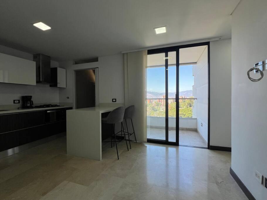 1102, Best View Beautiful Apartment El Poblado