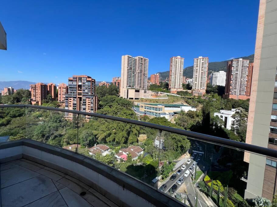 1102, Best View Beautiful Apartment El Poblado