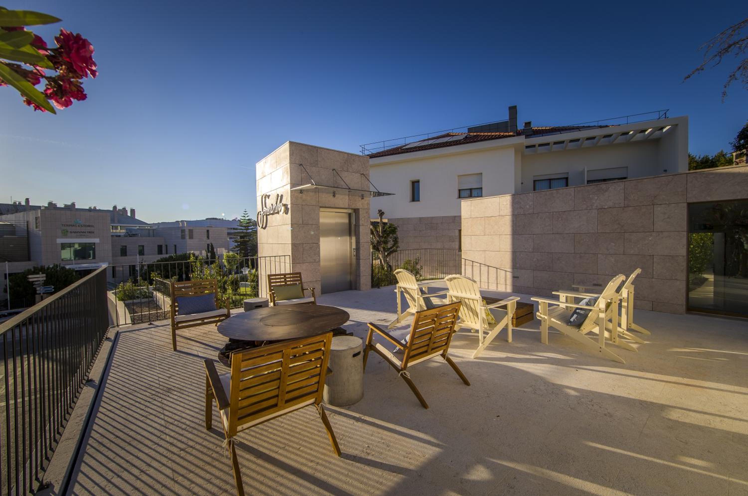 Somewhere - Estoril Guesthouse