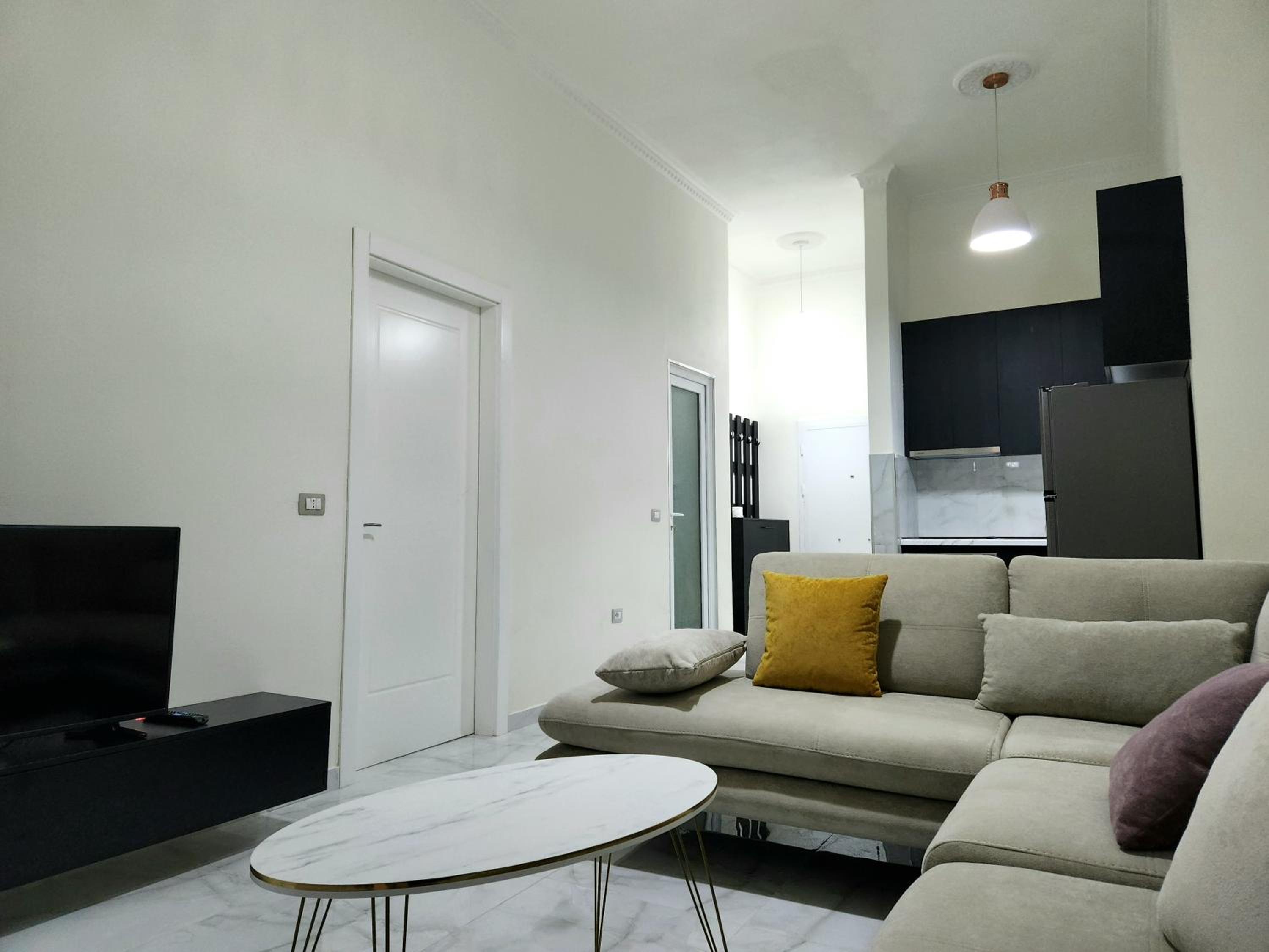 Luxury and Cozy Apartments 200 Meters from the Beach, 50 Meters from Marina Bay Luxury resort