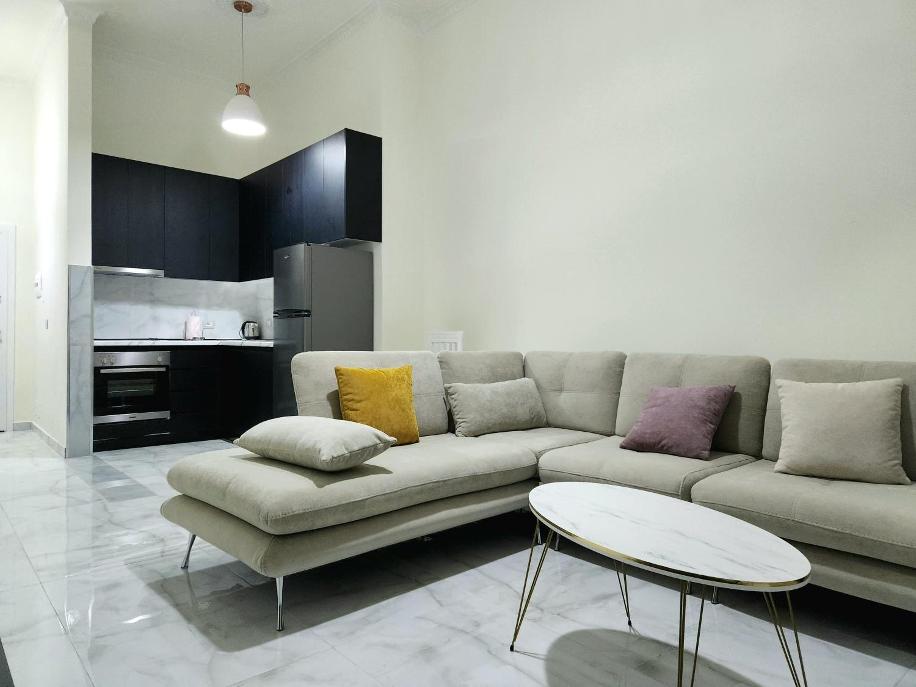 Luxury and Cozy Apartments 200 Meters from the Beach, 50 Meters from Marina Bay Luxury resort