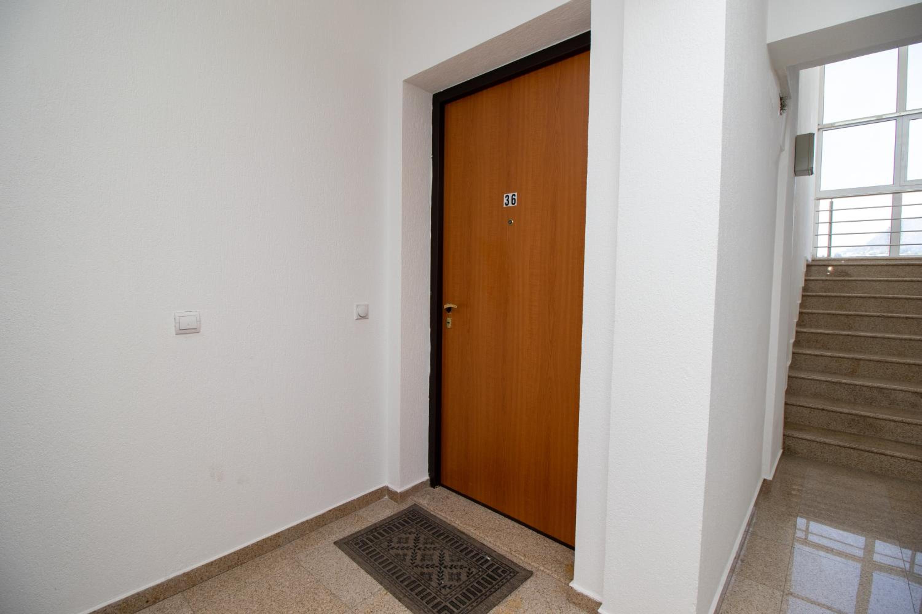 APARTMENTS ANI