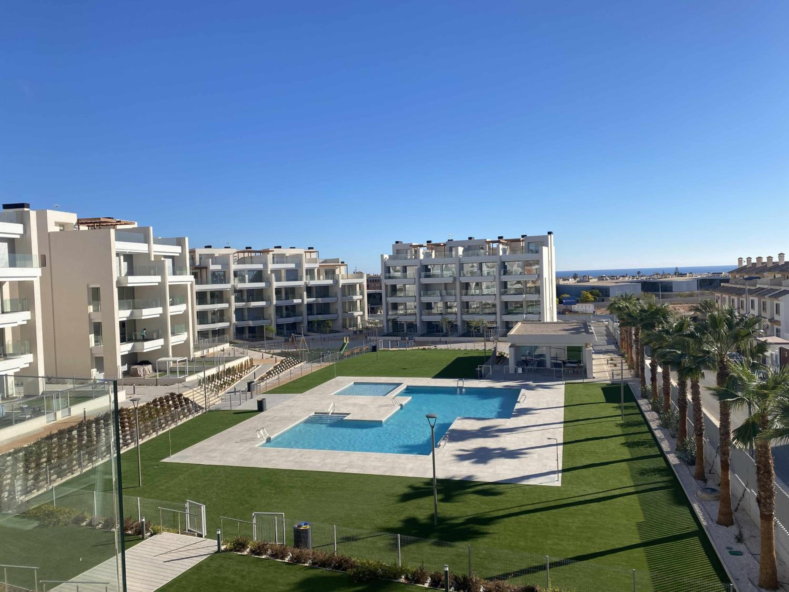 Magnifico Apartamento con Preciosas Vistas !!! photo 4